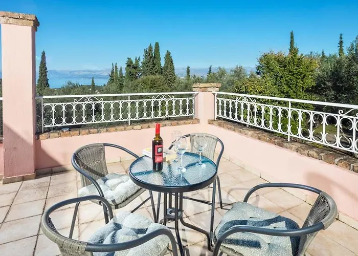 Paola Villa Kassiopi