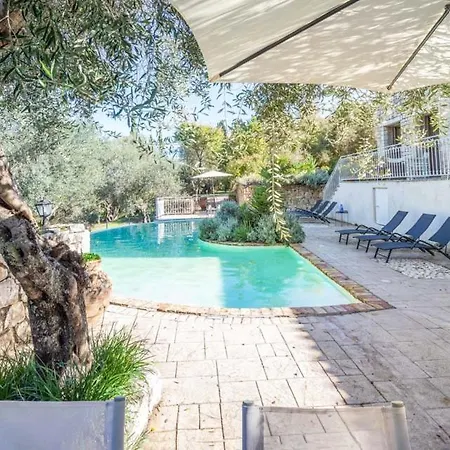 Paola Villa Kassiopi