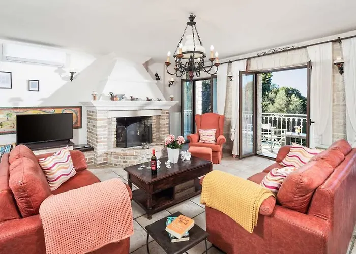 Paola فيلة كاسيوبي