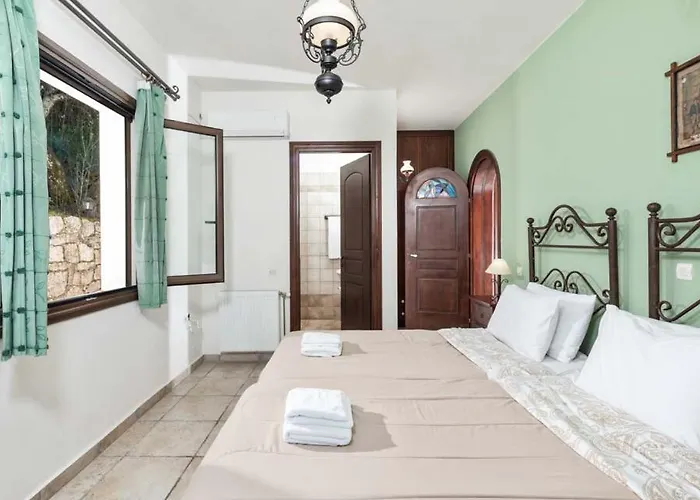 Paola Villa Kassiopi